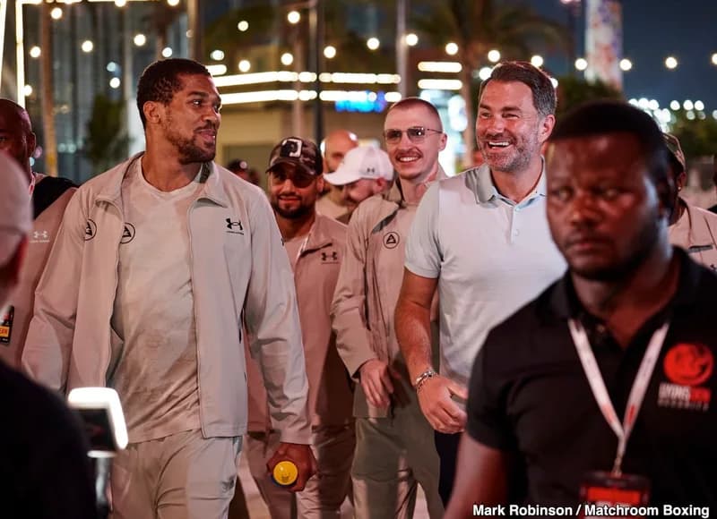 Anthony Joshua vs Tyson Fury: Eddie Hearn Promises Announcement Next Week