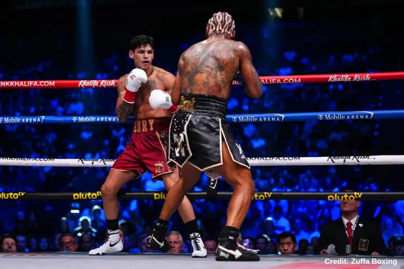 Terence Crawford Overlooks Ryan Garcias Final Golden Boy Fight