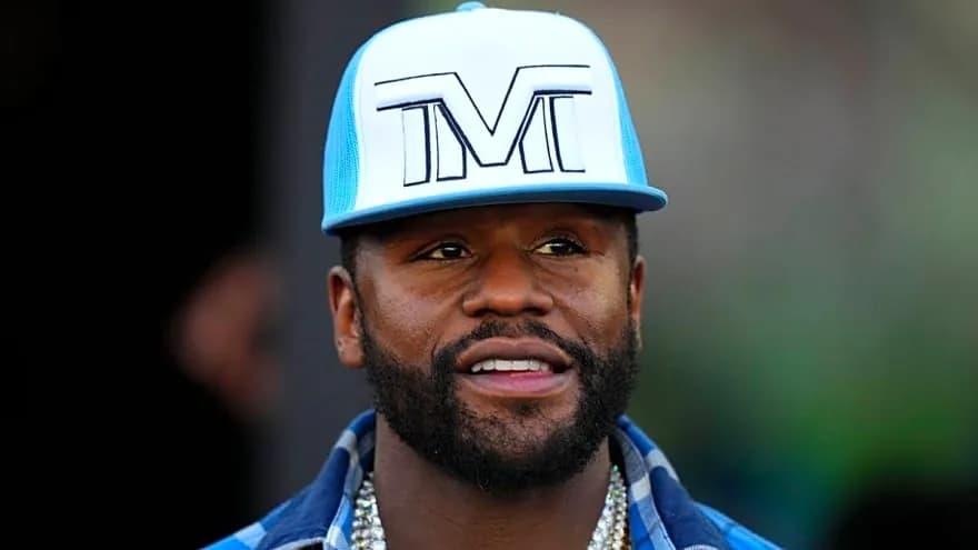 In 2015, fight promoters guaranteed Floyd Mayweather a $180 million purse to face Manny Pacquiao; the bout went on to gross more than $600 million, the richest fight in boxing history