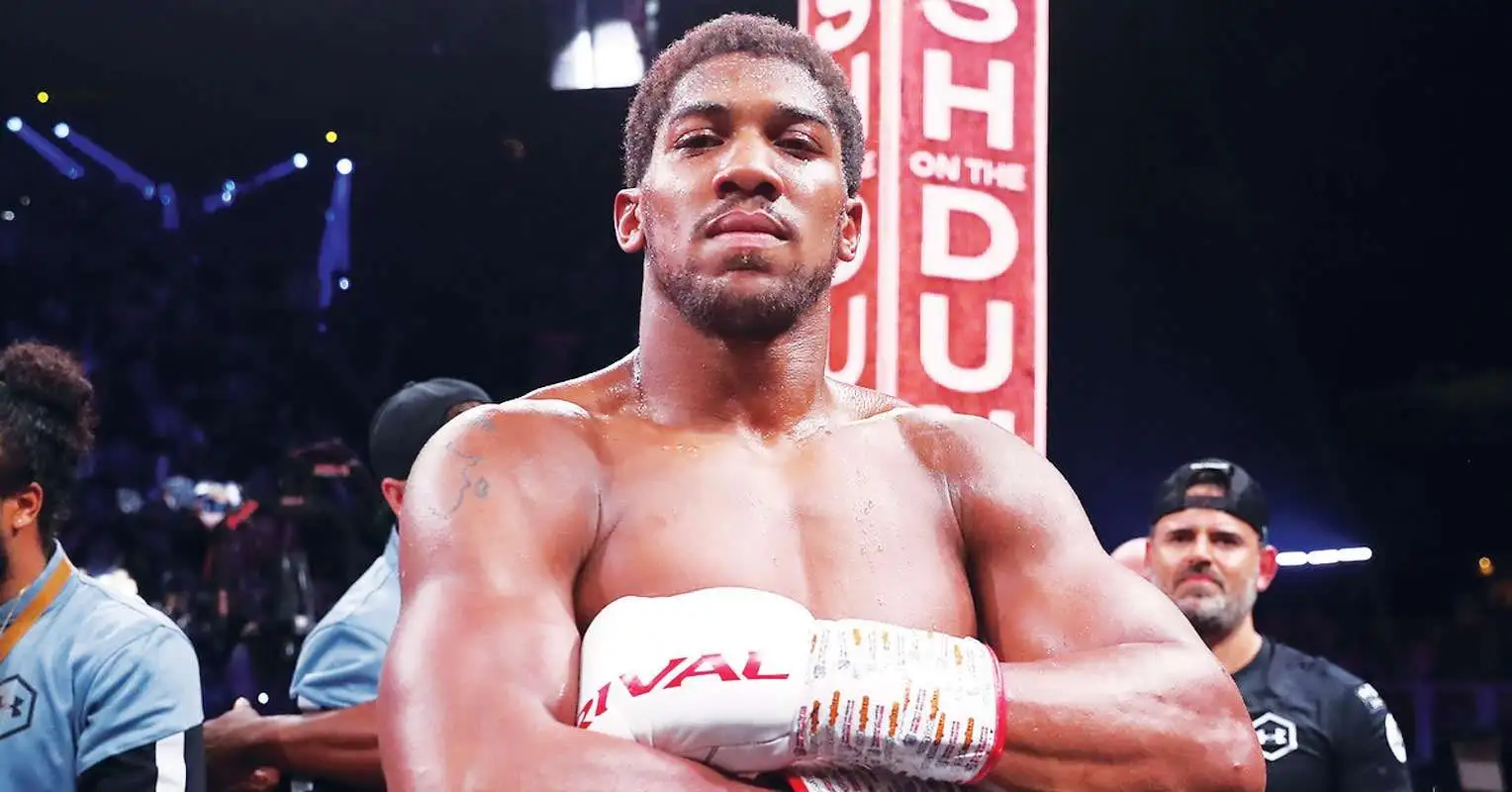 Anthony Joshua: “Non vuole affrontarlo”