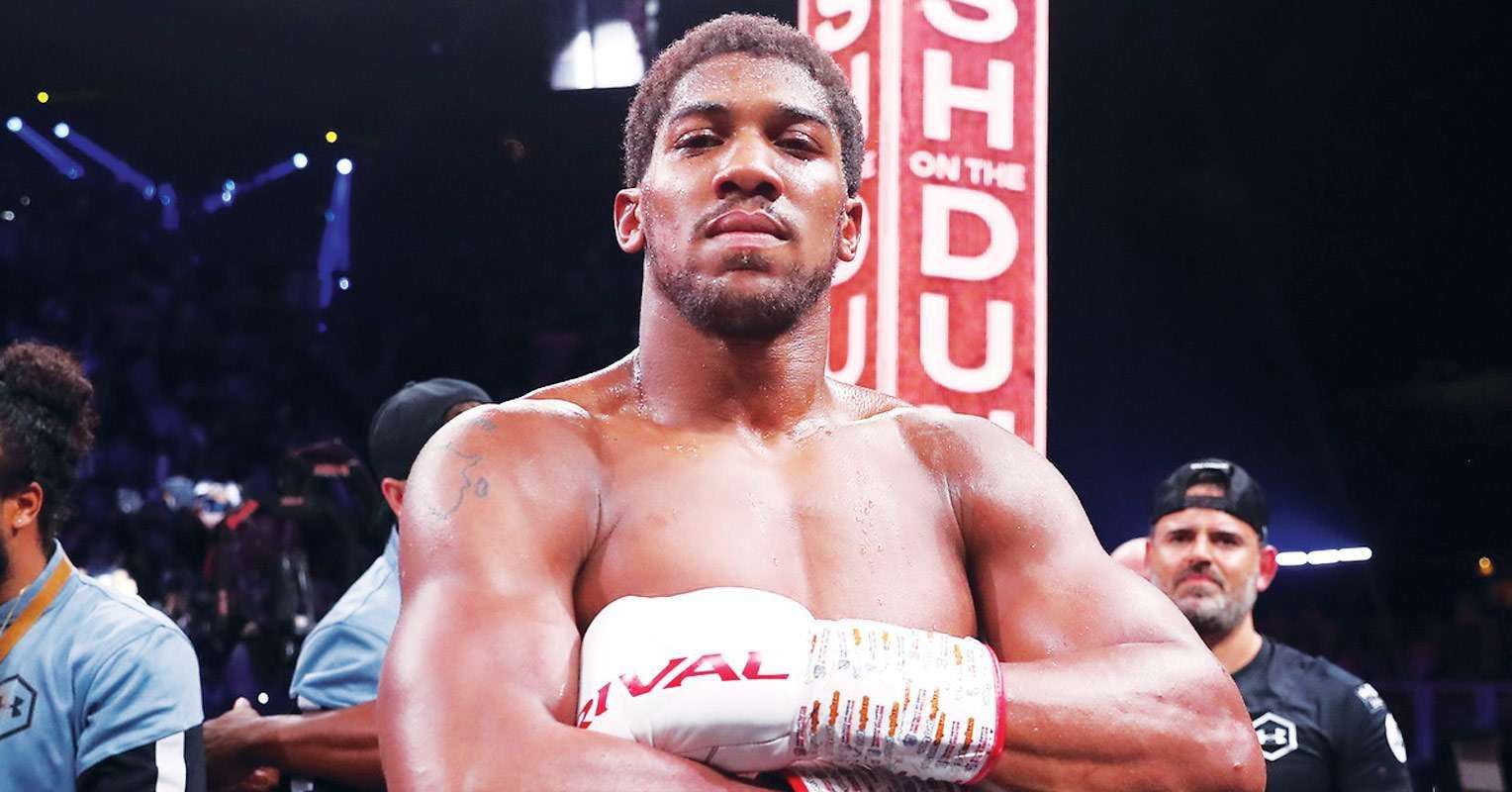 Anthony Joshua vs Tyson Fury 2026: Trattative in Corso per il Mega Incontro Britannico