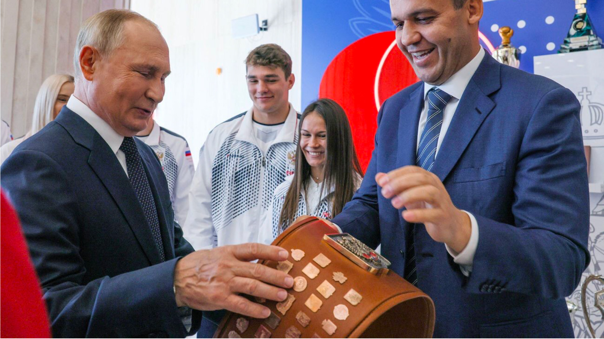 I milioni di Putin elargiti dall’IBA ai mondiali di Dubai fissati a dicembre.